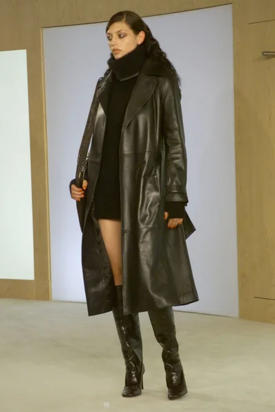Look 48